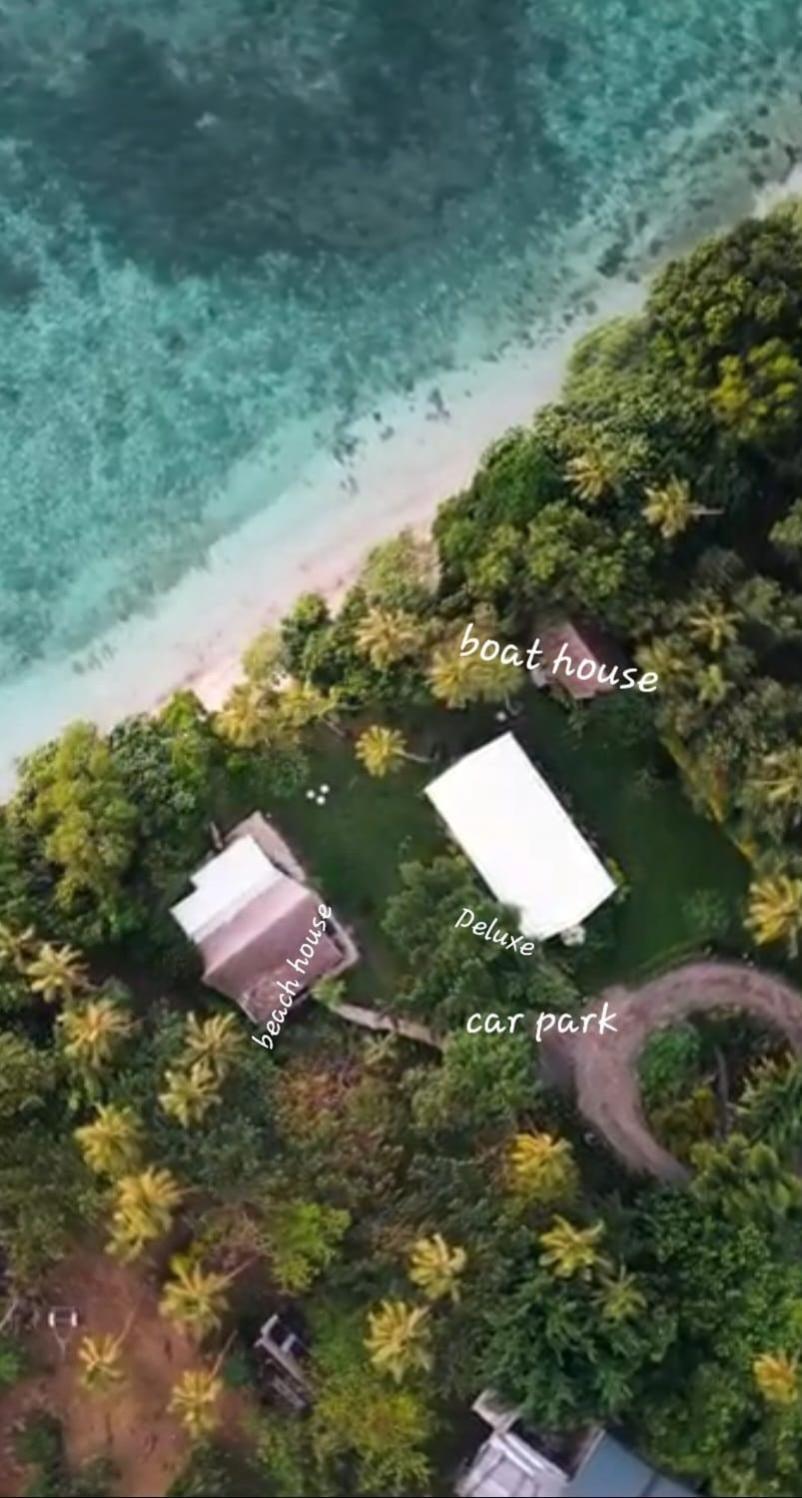 Whispering Palms - Absolute Beachfront Villas Порт-Вила Экстерьер фото
